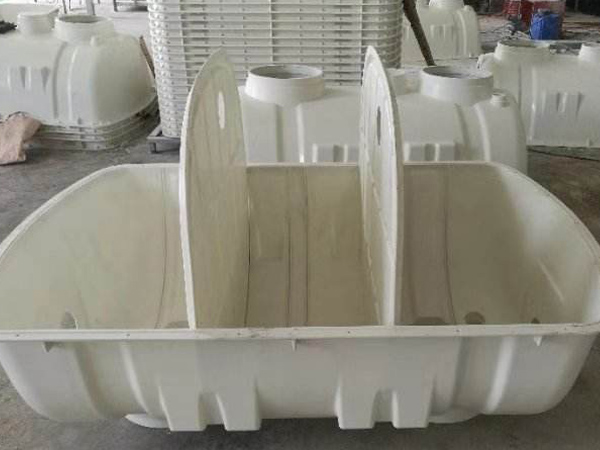 玻璃鋼化糞池讓環(huán)保更高效 恢復青山綠水 玻璃鋼化糞池讓環(huán)保更高效 恢復青山綠水