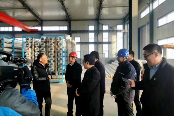 北票市委書記張秀軍走進一諾環(huán)境產(chǎn)業(yè)園,踐行“不忘初心、牢記使命”主題教育 北票市委書記張秀軍走進一諾環(huán)境產(chǎn)業(yè)園,踐行“不忘初心、牢記使命”主題教育