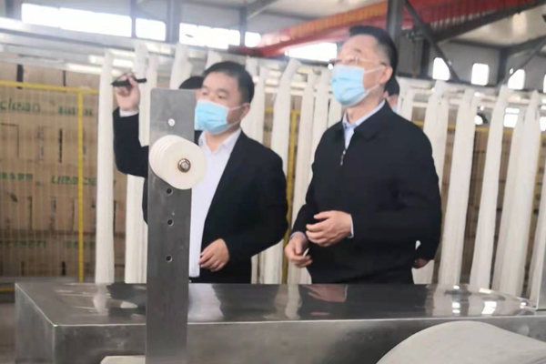 遼寧省委副書記、省長劉寧一行實(shí)地考察一諾環(huán)境 遼寧省委副書記、省長劉寧一行實(shí)地考察一諾環(huán)境